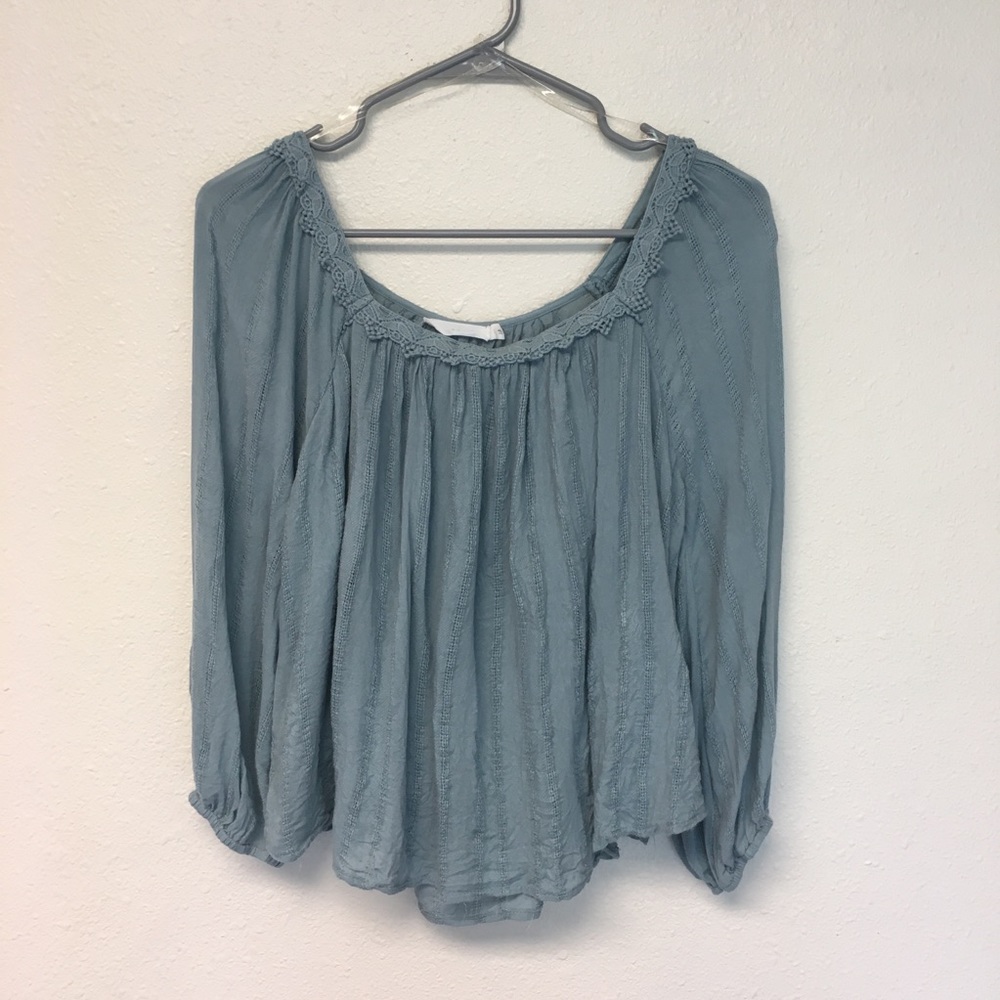 Flowy blue top